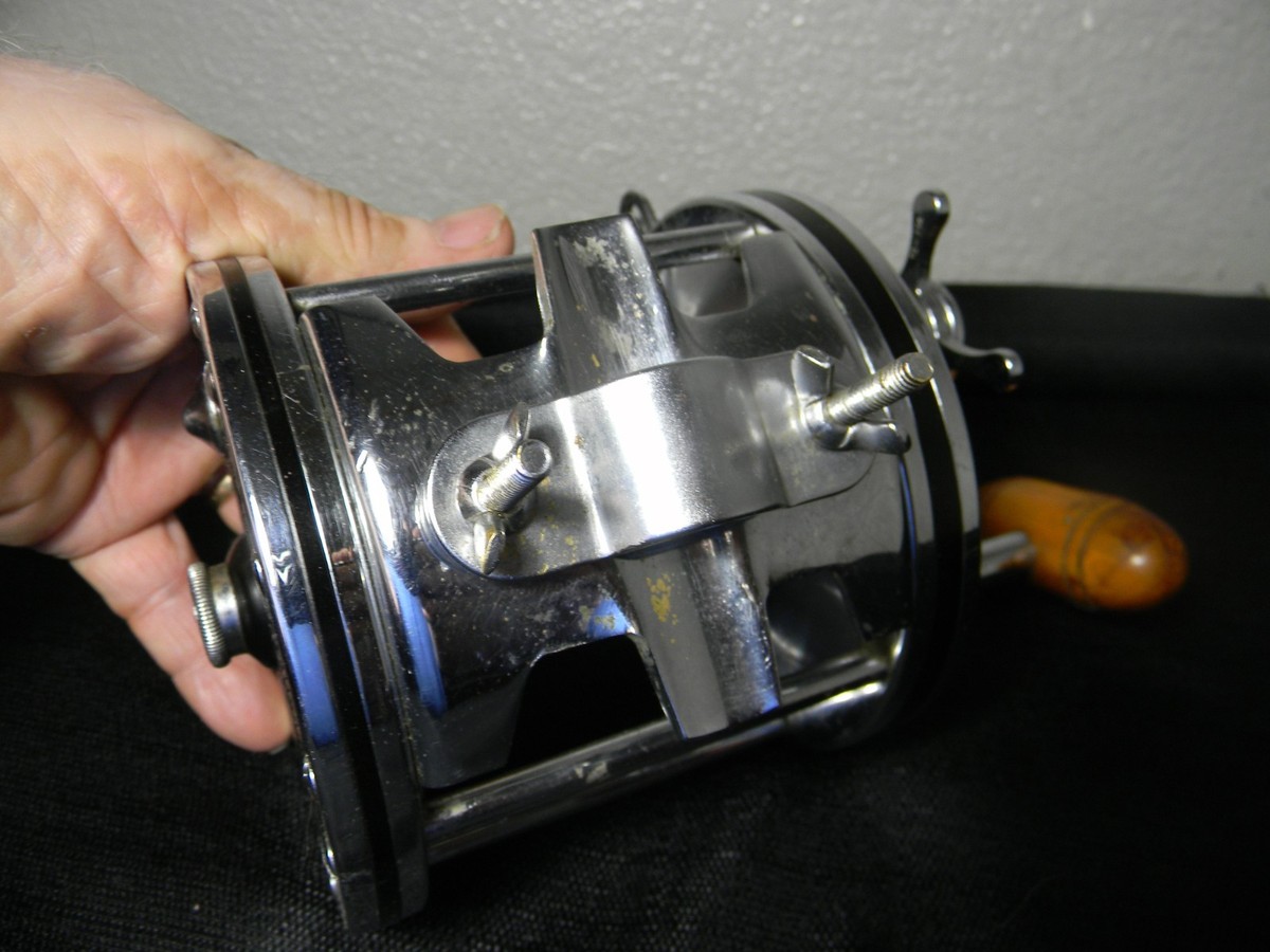 PENN SENATOR 9/0 FISHING REEL-STEEL SPOOL-VERY NICE. LEFT-HANDED