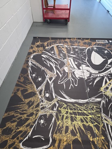 Rare Marvel HUF SpiderMan Black Suit Store Display Banners Zumiez Promo Set of 2 - Bild 6 von 12