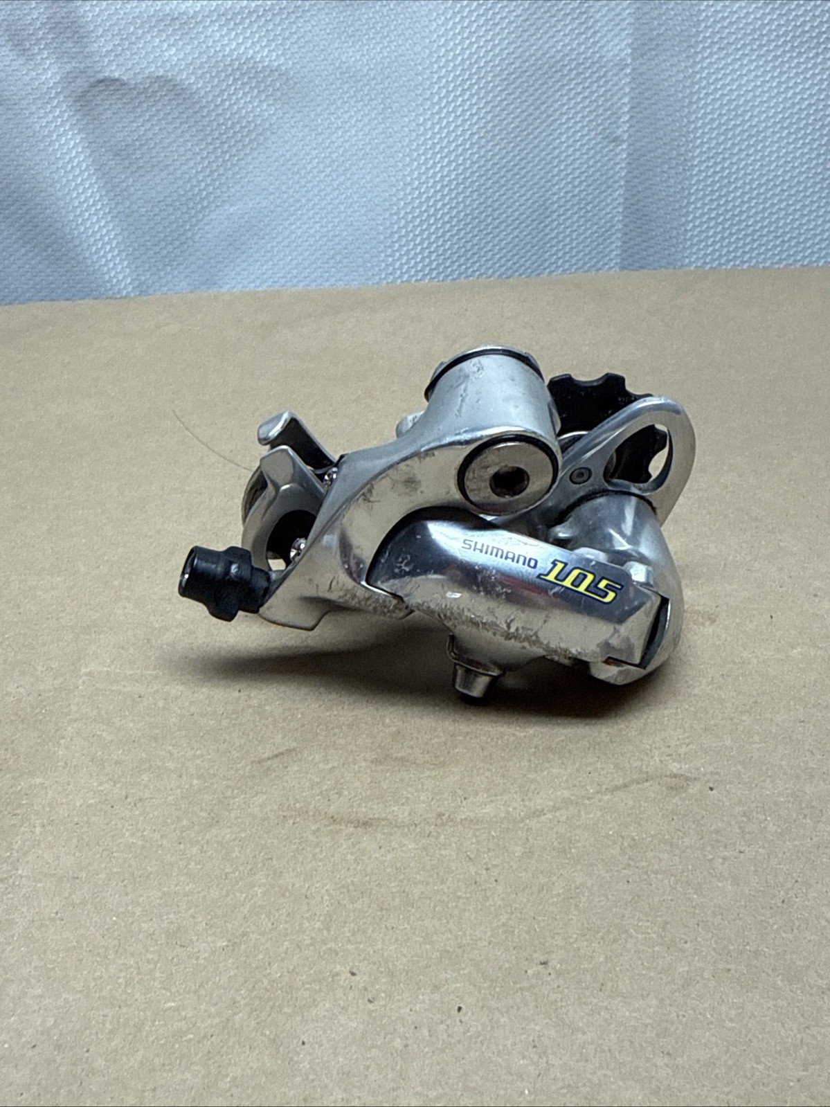 Shimano 105 Rear Derailleur 9 Speed Short Cage Road/Touring Bike RD-5600