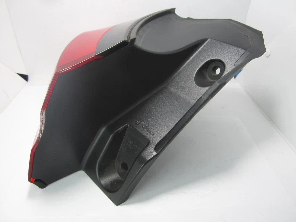 2014-2018 Jeep Cherokee LH Outer Tail Light Assembly OEM 68102907AF - Image 2 of 4