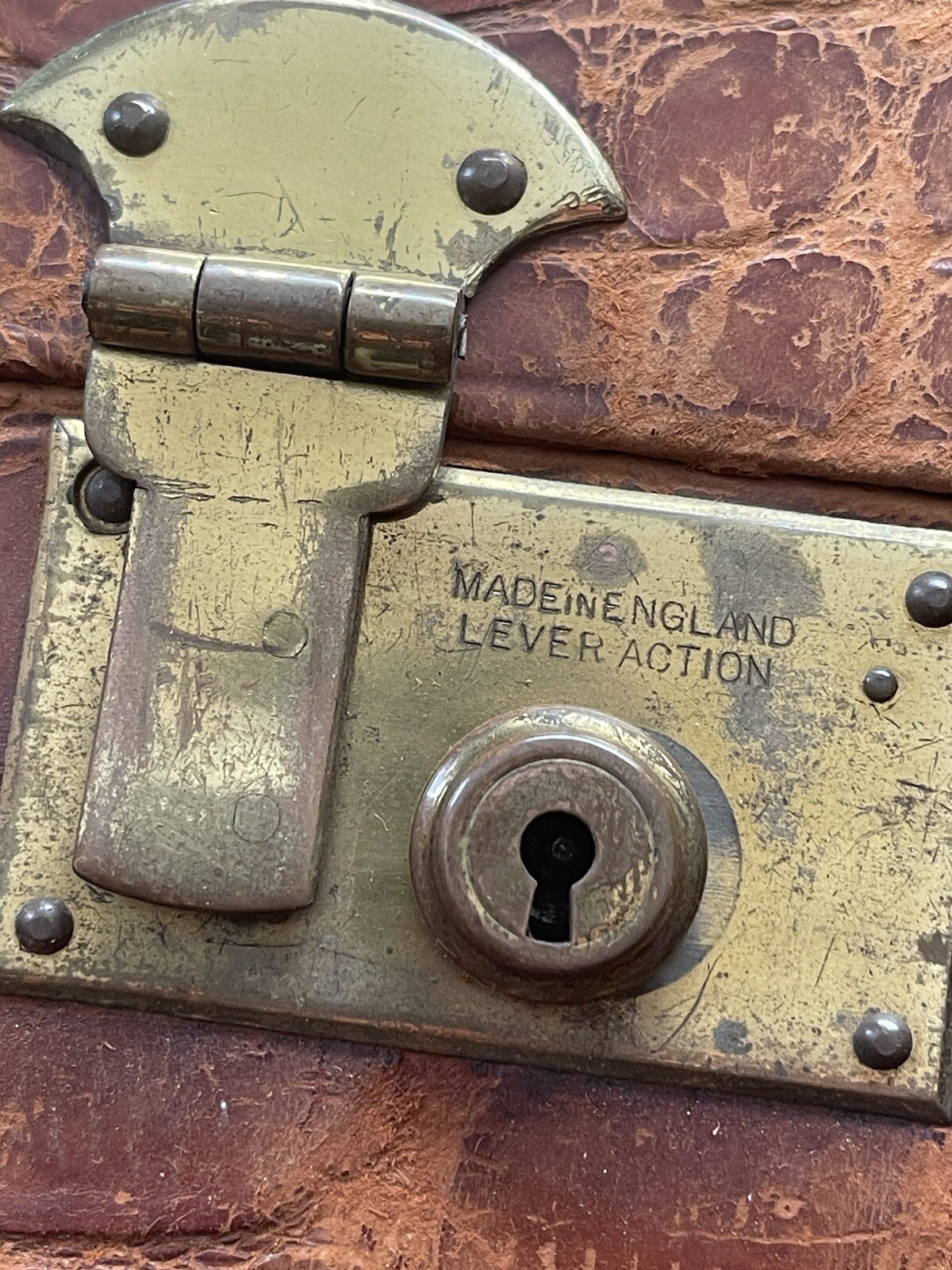 Vintage W.W.Winship BOSTON Suitcase Crocodile Alligat… Gem