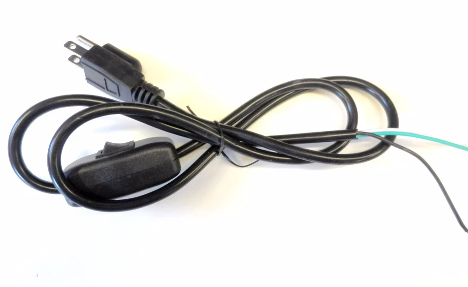 33 Amp HF Radio Power Supply 10-15 VDC 13.8V 12V 30A Real Megawatt® W/ 120V Cord - Image 3 of 4