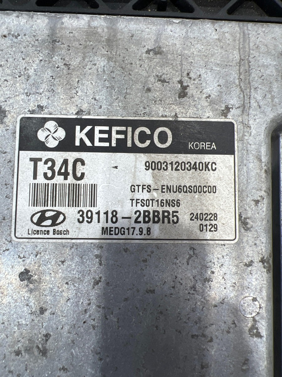 2014 Hyundai Veloster 1.6L Turbo Electronic Control Module ECU ECM