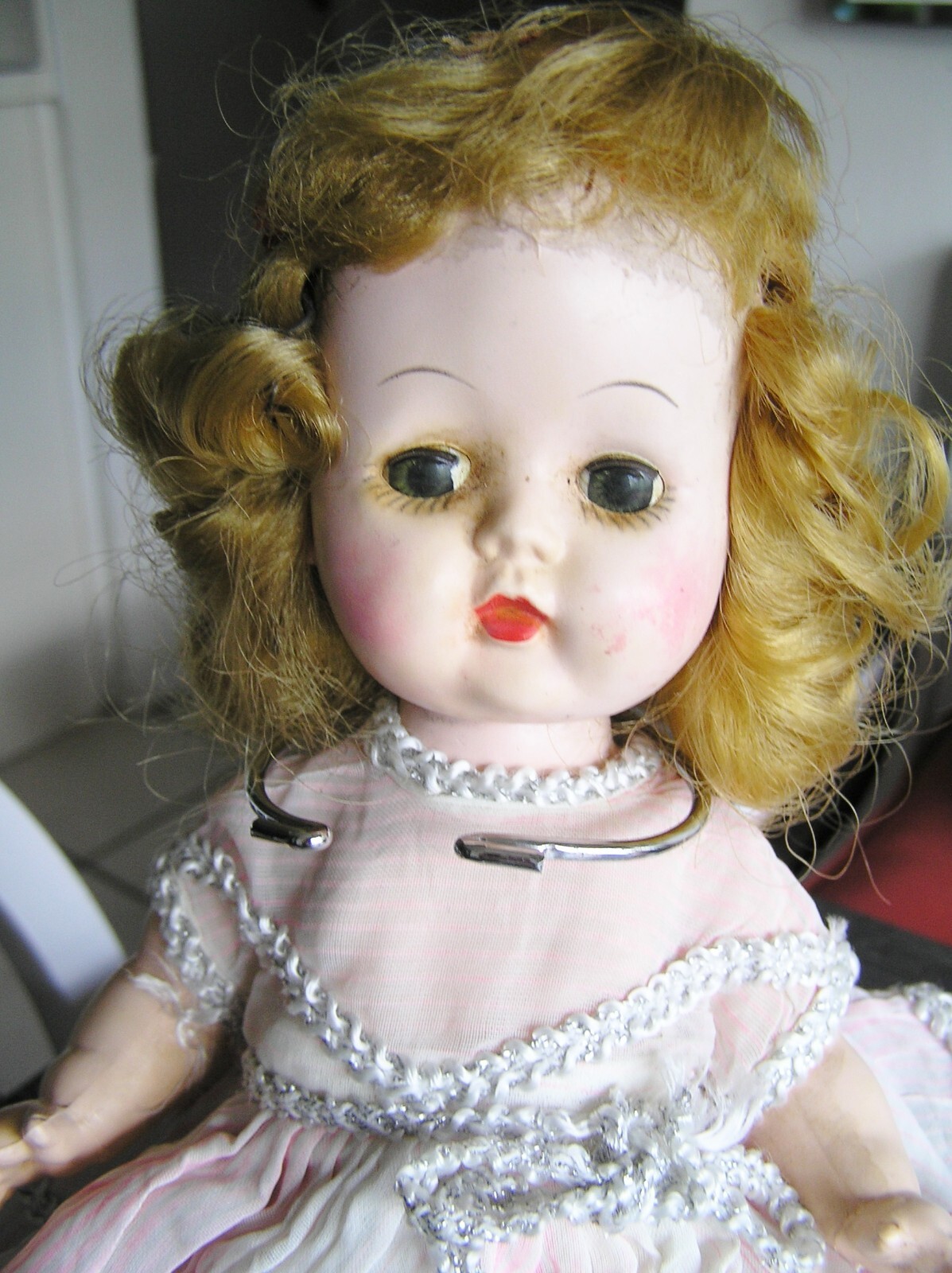 VINTAGE NANCY ANN STORYBOOK DOLL 10 INCHES BIG SISTER TO MUFFIE "DEBBIE