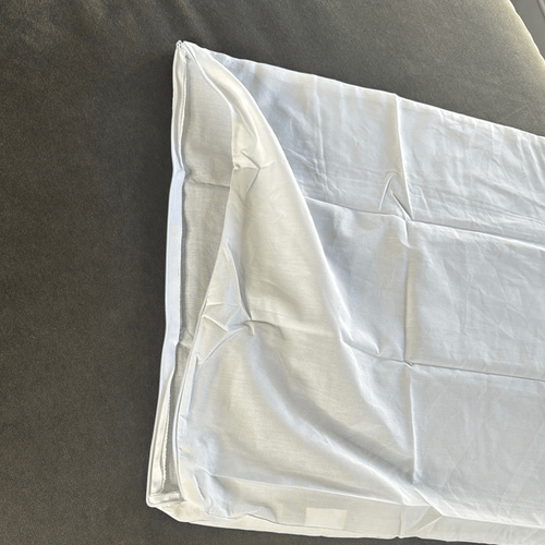 Oxford Super Blend Standard White Pillow Protectors Set of 12 Zippered NEW - Picture 7 of 8
