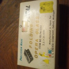 S. S. Kresge Co VINTAGE FOLDING OPERA GLASSES 2.5 X 25 MM.