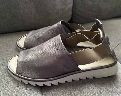 The Flexx Shore Line Metallic Brown Leather Sandal Women's US