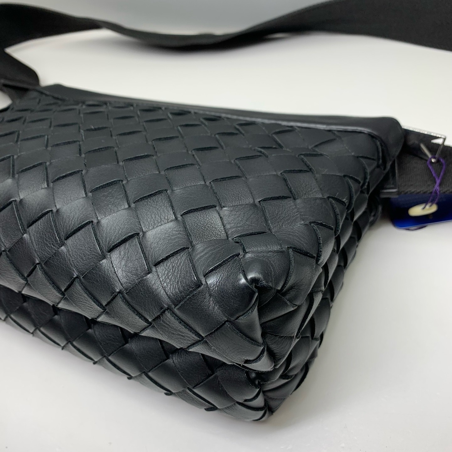 Bottega Veneta Intrecciato 651938V2E428803 Messenger Bag thumbnail 8