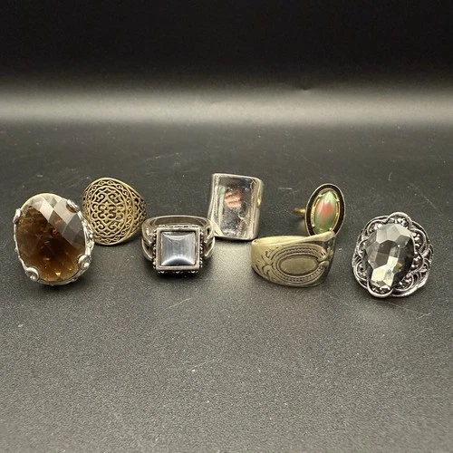 Vintage Lot of 7 Cocktail Costume Jewelry Rings Gold Silver Tone Metal Flip Ring