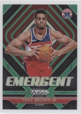 2018-19 Panini Prizm Emergent Green Prizm Troy Brown Jr #15 6l7