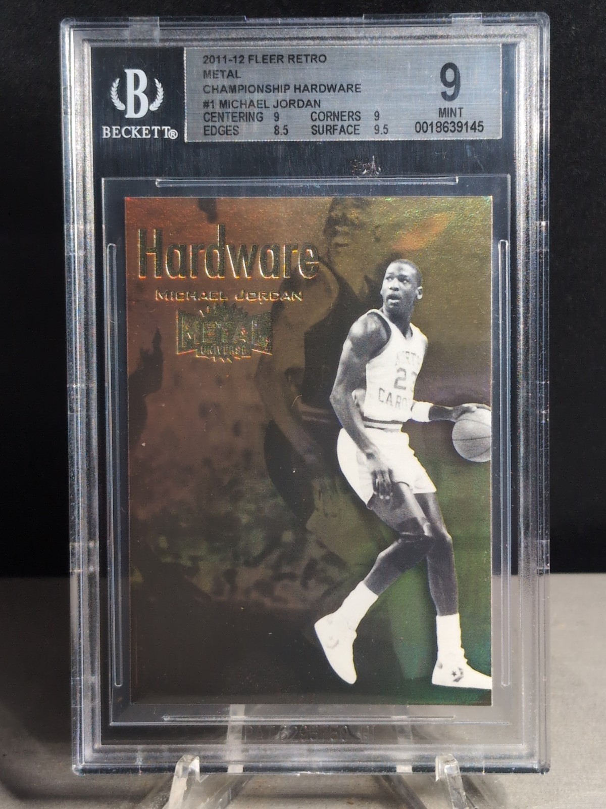 2011 Fleer Retro Metal Championship Hardware Michael Jordan BGS 9 Mint