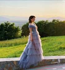 Tadashi Shoji Designer Bridal Dress Gray Lace Gown Size 0