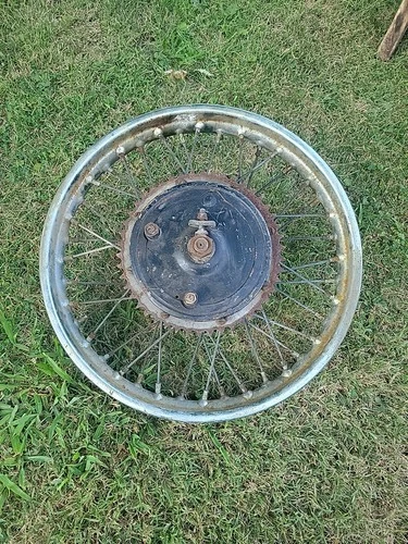 ANTIQUE VINTAGE ORIGINAL TRIUMPH / BSA ? MOTORCYCLE  WHEEL RIM
