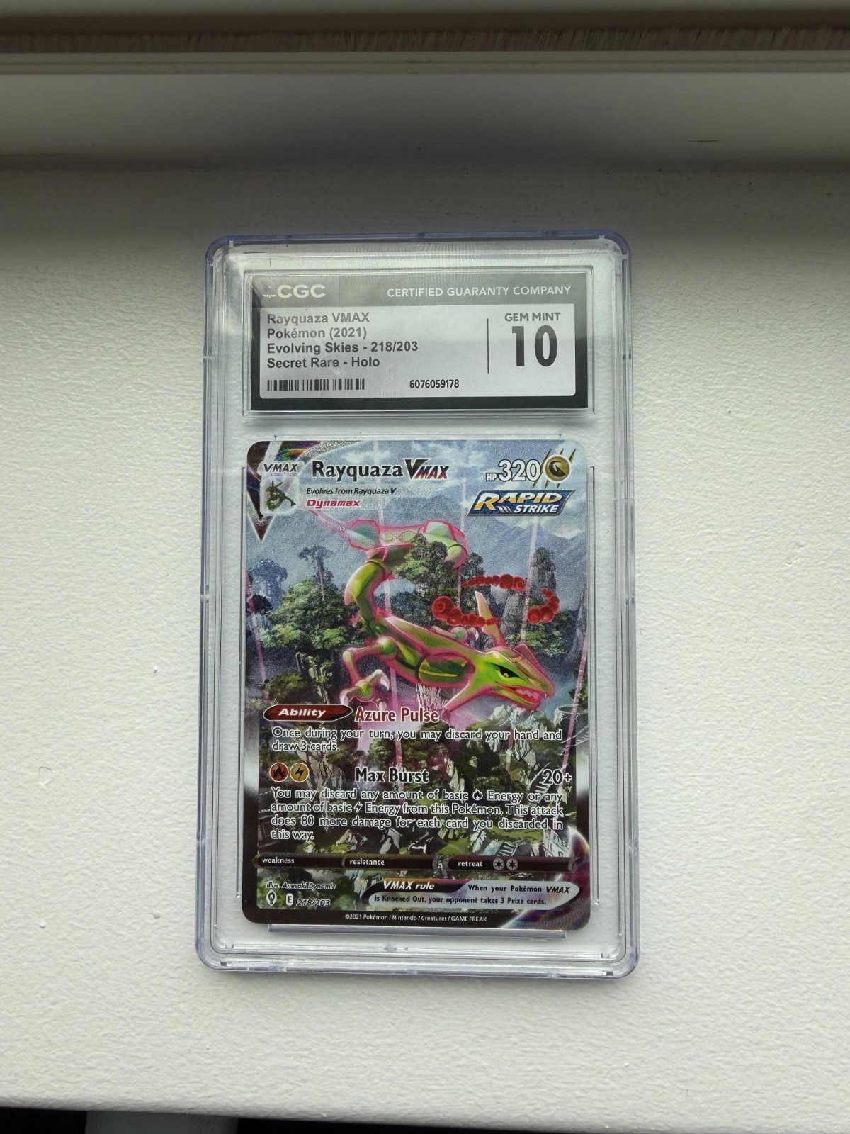 Pokemon Rayquaza Vmax Evolving Skies 218/203 Secret Rare Full Alt Art CGC 10