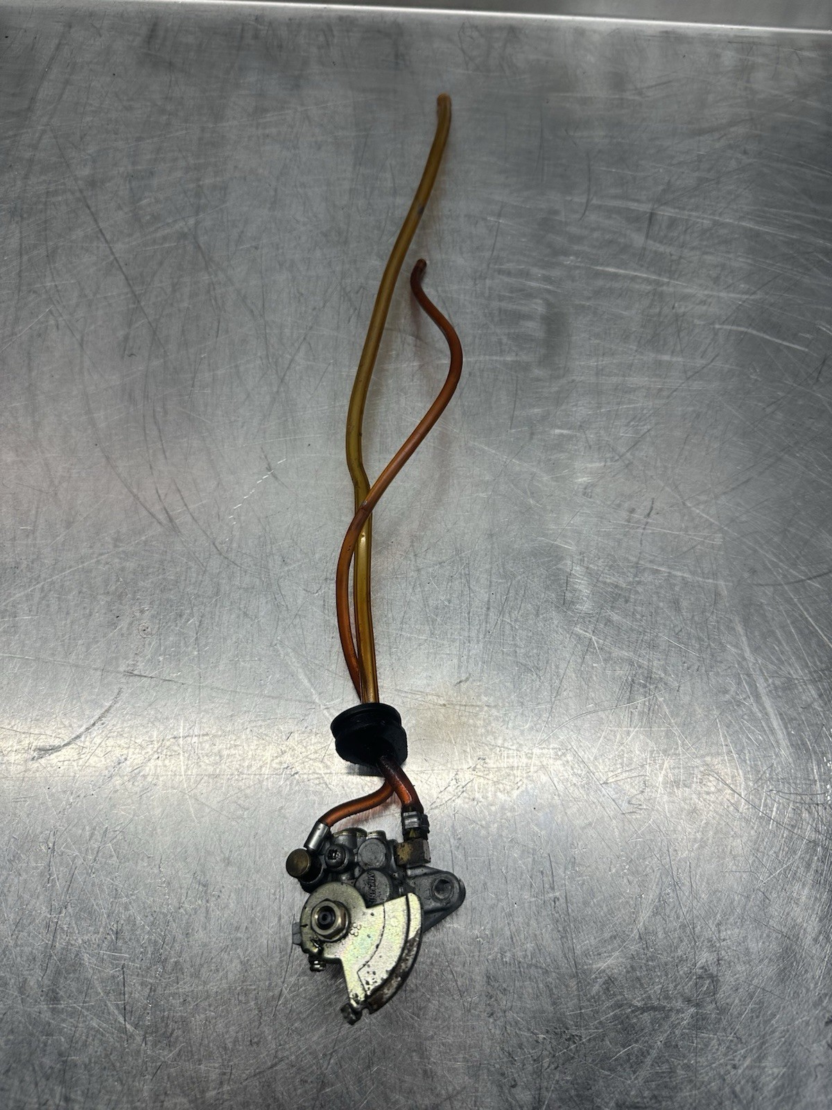 APRILIA RS 125 - ROTAX 122 - OIL PUMP 1