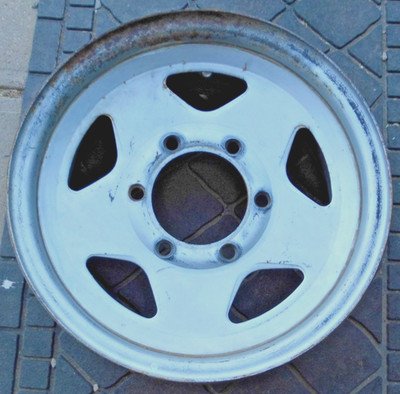 1985 TOPY 14'' x 6'' MINI TRUCK HEAVY STEEL WHEEL. 6 LUG x 5.5'' BOLT PATTERN.