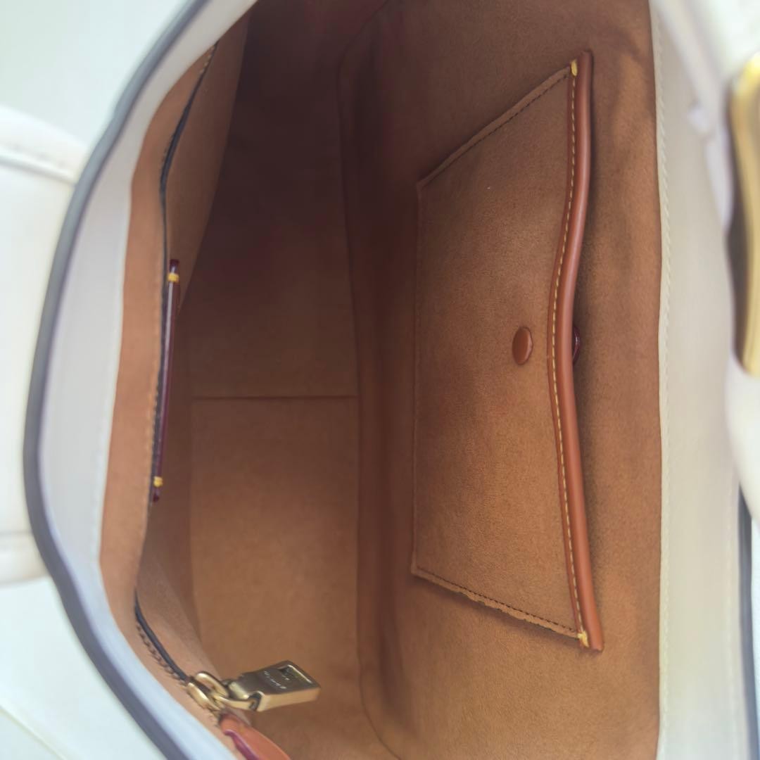 COACH White Leather Shoulder Bag Courier Medium Hobo Authentic with Pockets thumbnail 13