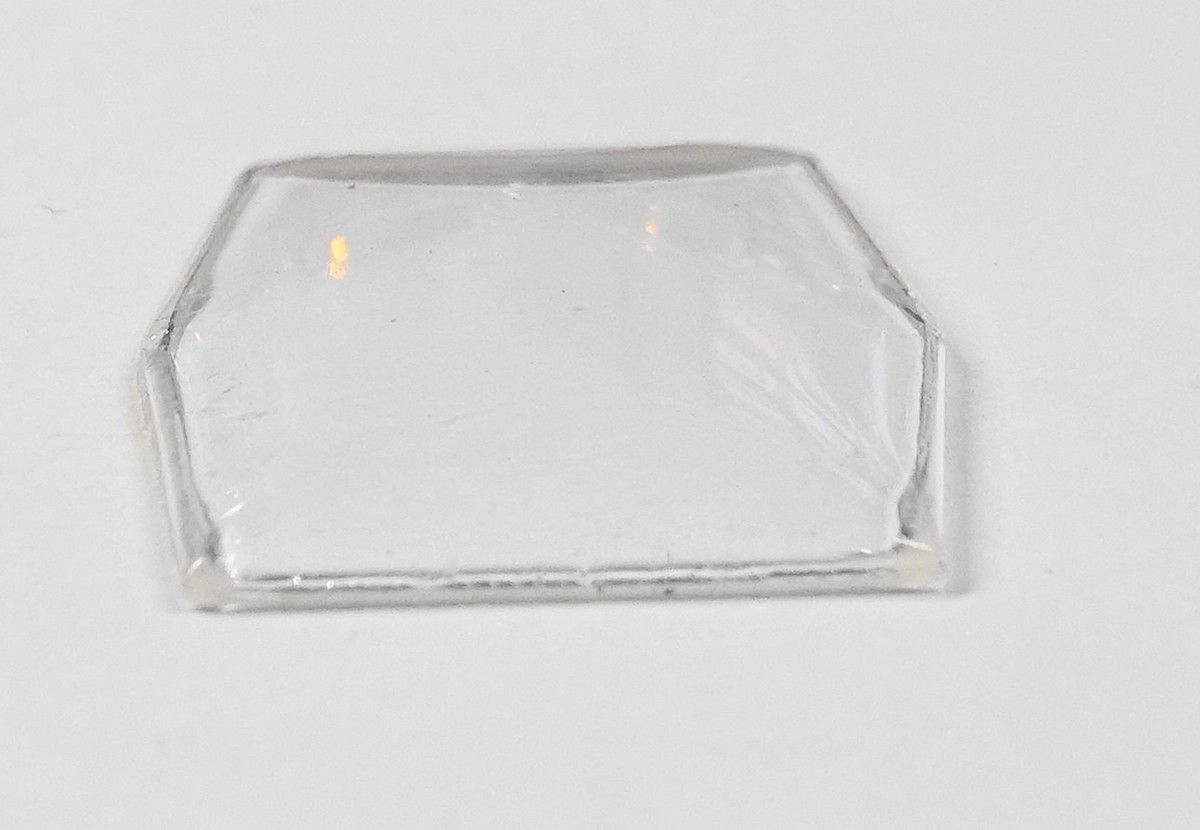 VERRE MONTRE RECTANGLE 11 X 17 mm PYRAMIDAL