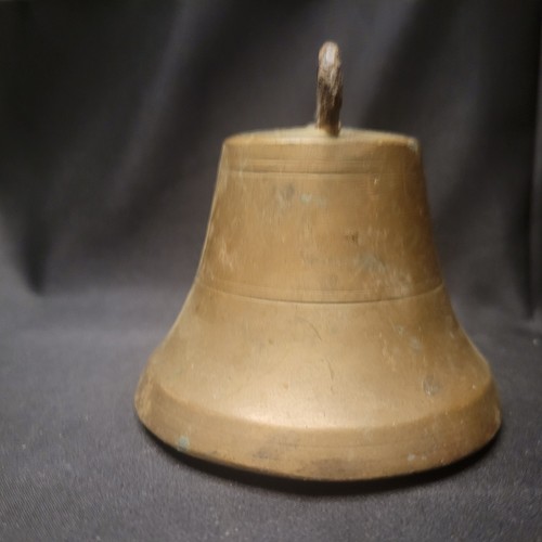 Brass Bell 3 inches tall with clapper VTG Estate Find - Picture 2 of 9