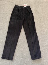 NWT Womens Gloria Vanderbilt Black Pleated Corduroy Pants Sz 8