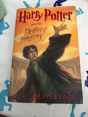 Harry Potter and the Deathly Hallows by J. K. Rowling (2007, Hardcover)
