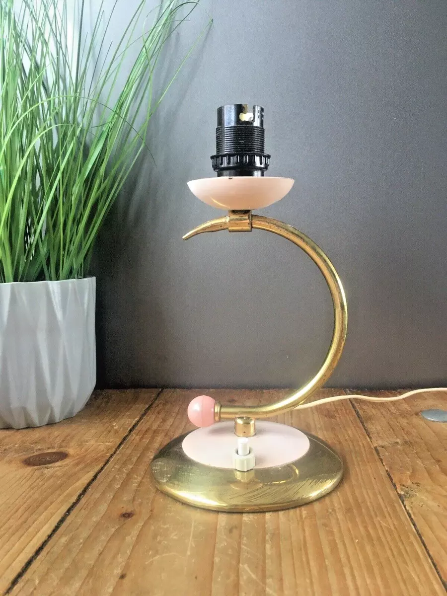 Deco glam hotsell table lamp