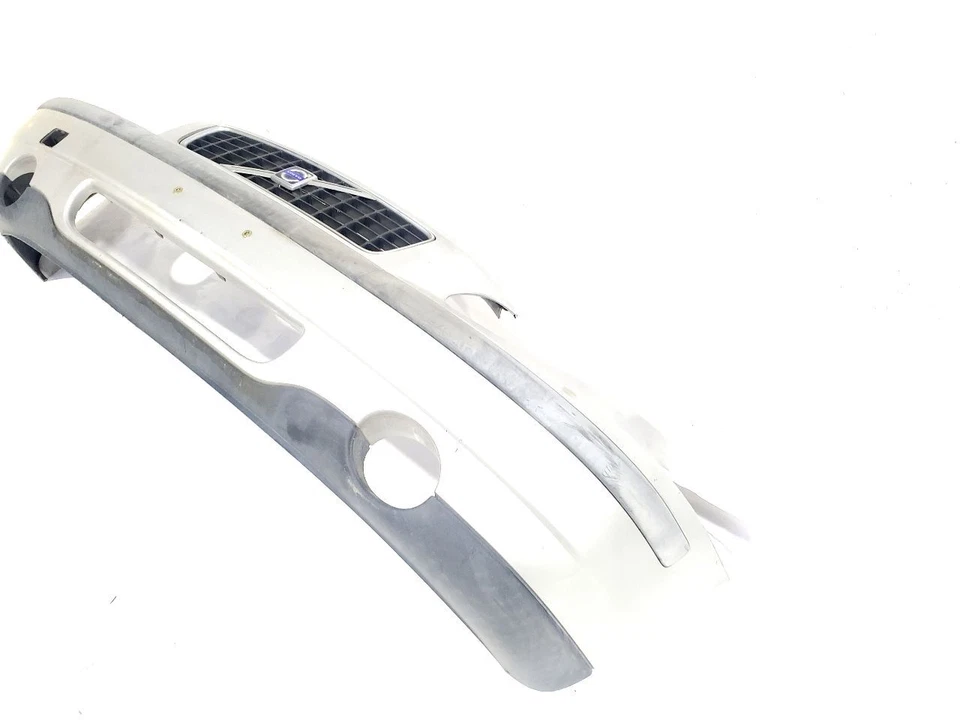 2001 2002 2003 Volvo S60 OEM Front Silver Bumper Complete - Изображение 4 из 4