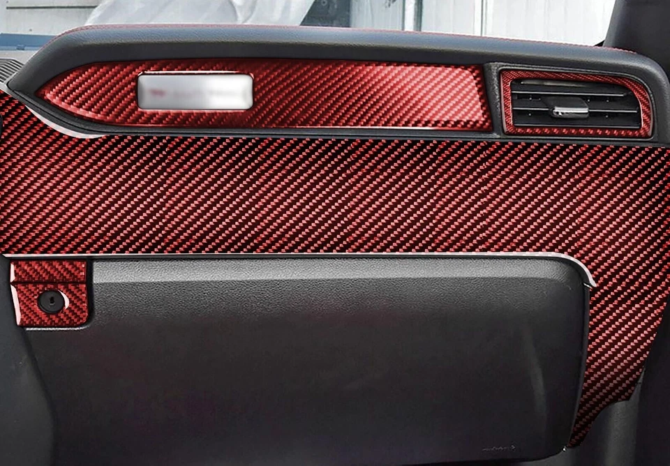 Juego completo de cubiertas interiores de 50 piezas para Ford Mustang 15-20 rojo de fibra de carbono Foto 4 de 4