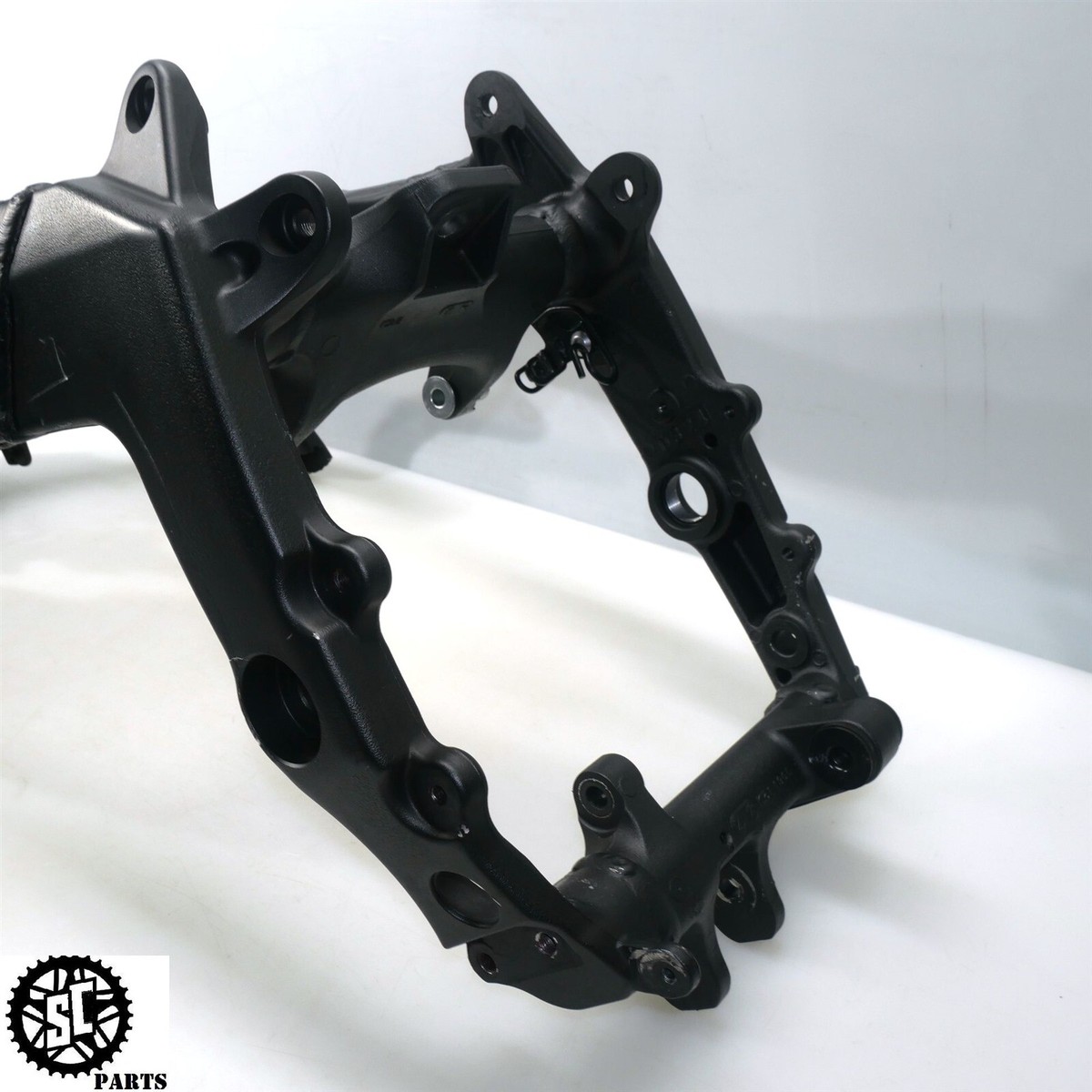 しんじ 2020 Kawasaki Ninja ZX6R 636 Main Frame Chassis | S | OE K19