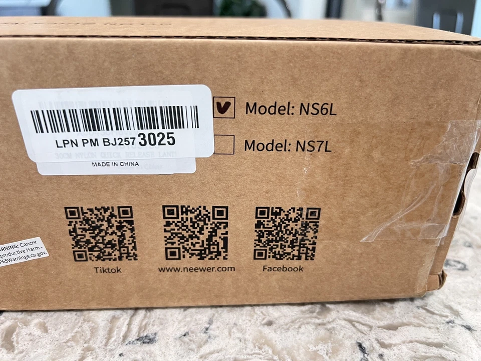 NEEWER 12''Lantern Softbox NS6L NEEWER Mount Quick Release 360°Omnidirectional - Image 4 of 4