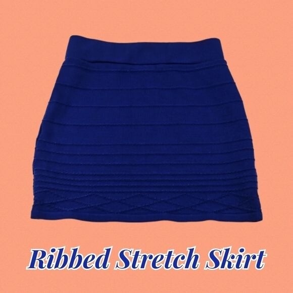 Blue Mini Skirt in XS Size - Stylish & Comfortable Fit-image