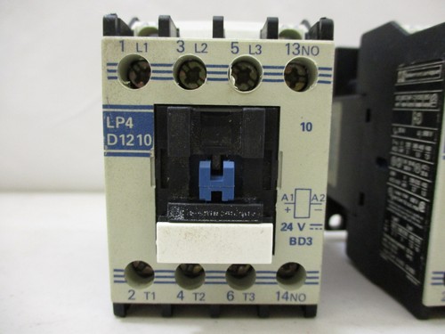 (LOT OF 2) TELEMECANIQUE LP4 D1210 CONTACTOR STARTER 24V - Picture 2 of 8