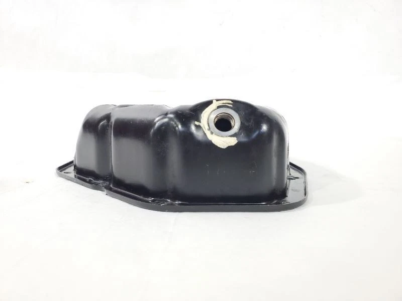 Lower Engine Oil Pan 3.5L OEM 2010 2011 2012 Hyundai Santa Fe - Image 3 of 4