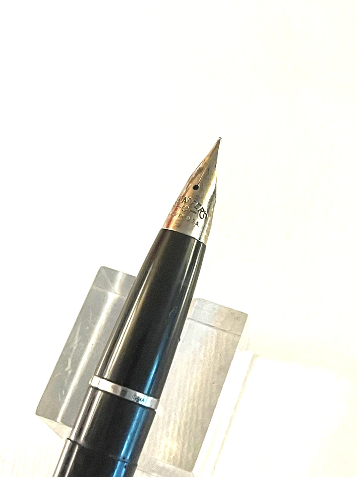 Early Sheaffer Black Cartridge Fountain Pen Dome Ends Fine Triumph nib. NICE! - Image 4 of 4
