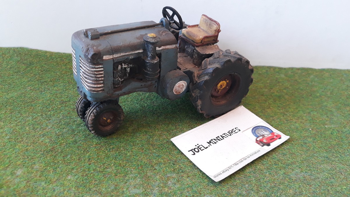 EPAVE de TRACTEUR AGRICOLE NR587 miniature de collection pour diorama