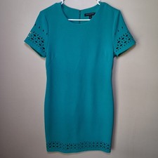 Banana Republic Factory Women's Green Laser Cut Sheath Dress; Size 6