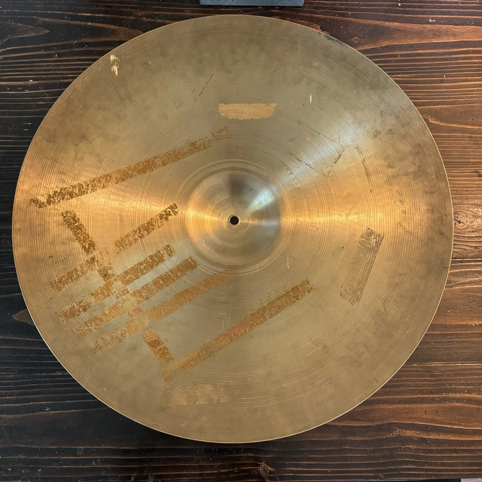 Platillo Zildjian 24" A. Zildjian años 60 Stamp Ride, 3999 gramos Foto 4 de 4