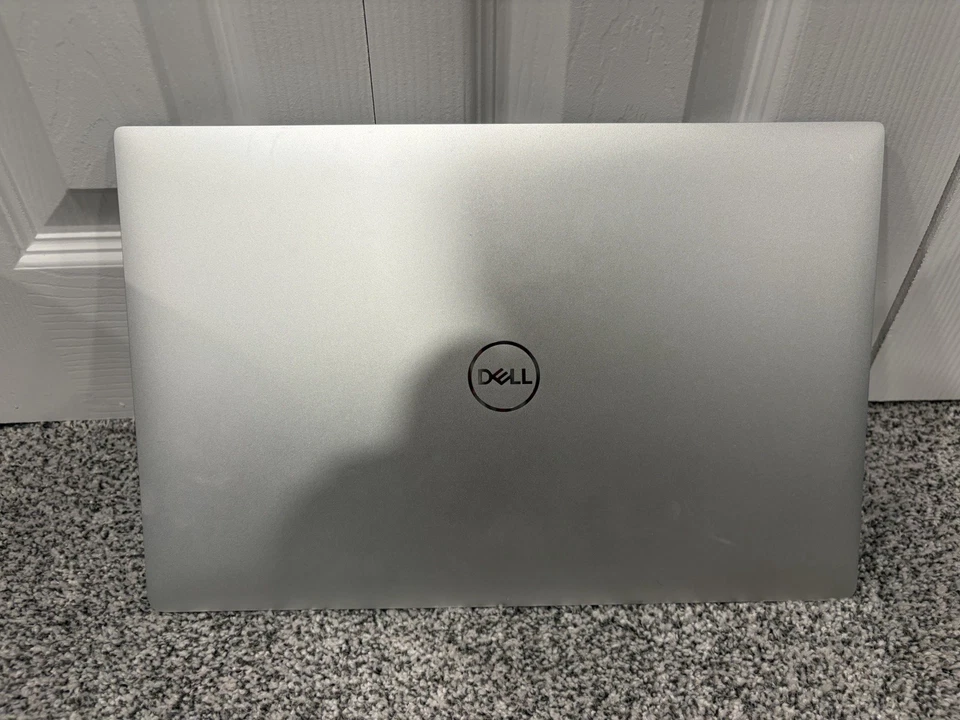 Dell Precision 5530 i7 32GB 1TB NVME Quadro P1000 4GB Windows 11 - Image 3 of 4