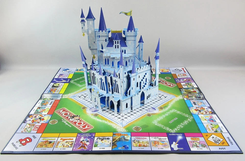 Monopoly The DISNEY Edition 2004 Vintage Collectable 3D Pop Up Castle Parker Bro - Image 2 of 4