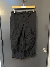 Vintage Nike ACG Capri Pants size M Paratroop Raver Gorpcore Y2K Skater Black