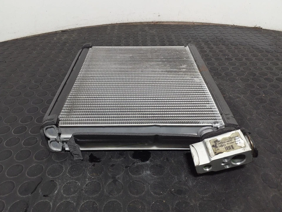LANDROVER RANGE ROVER A/C Evaporator 2012-2021  - Image 4 of 4