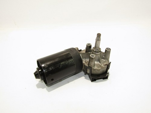 Volvo V40 2000 0390241170 Front wiper motor engine Wischermotor vorne LHD