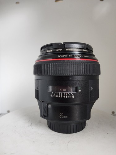 Canon EF 85mm f/1.2L II USM Lens - Picture 8 of 13
