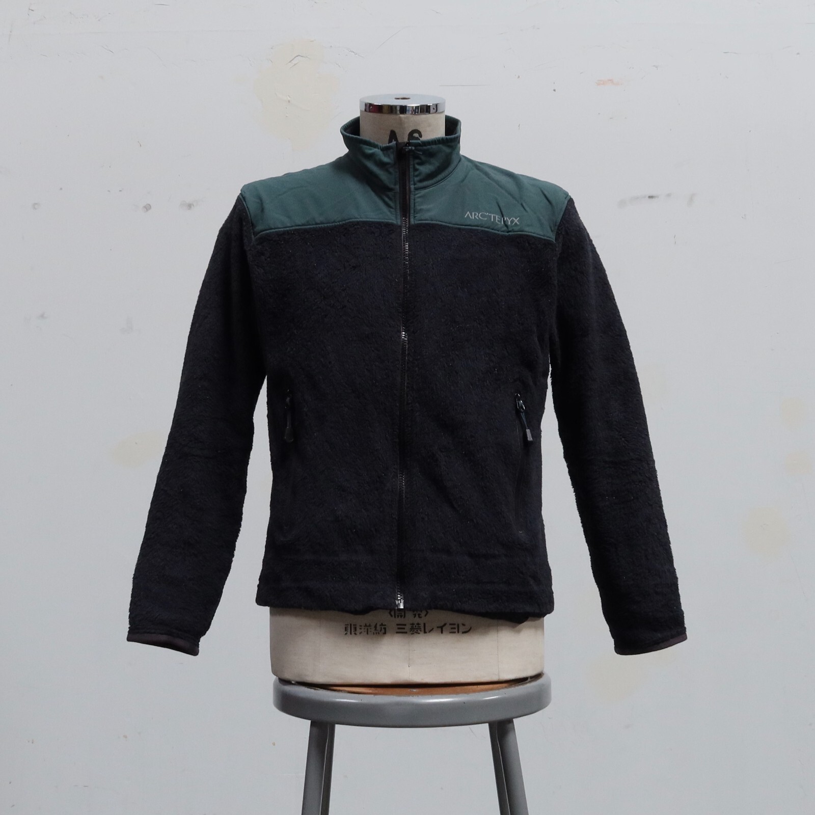 Giacca vintage Arc'teryx pile da uomo taglia M blu navy