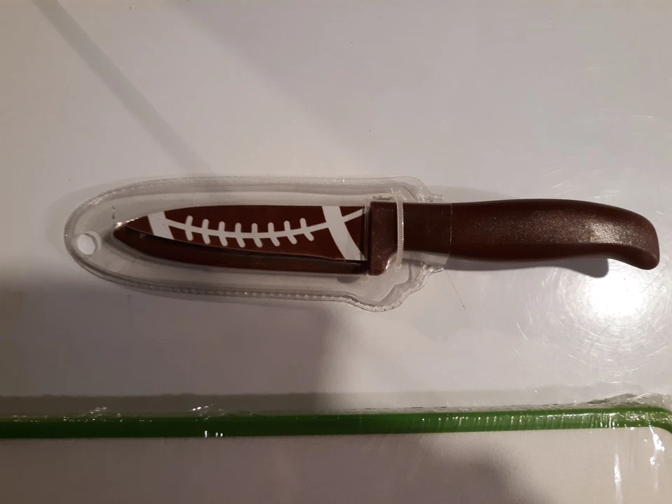 全新 Farberware 足球磨刀 Field 11 X 14 防滑切割板套装 — 第 3/4 张图片