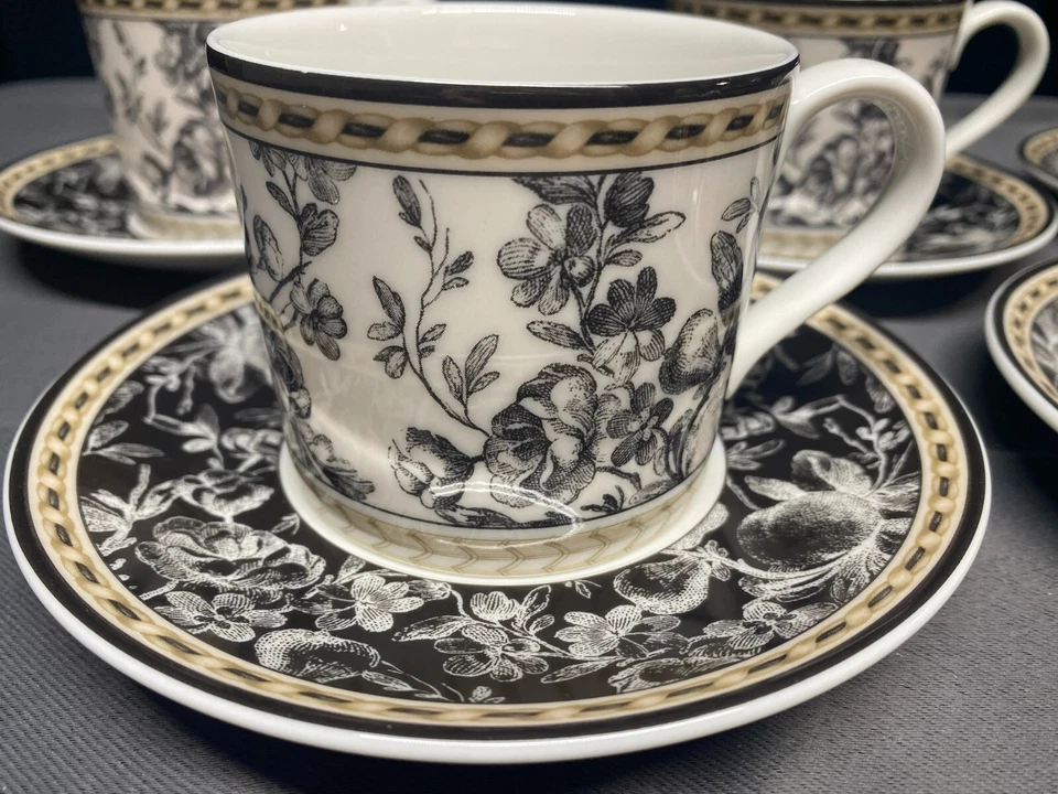 Royal Doulton "PROVENCE NOIR" TC-1289 ~ Conjunto de 5 ~ Xícaras e Pires ~ 2 5/8" de altura - Imagem 2 de 4