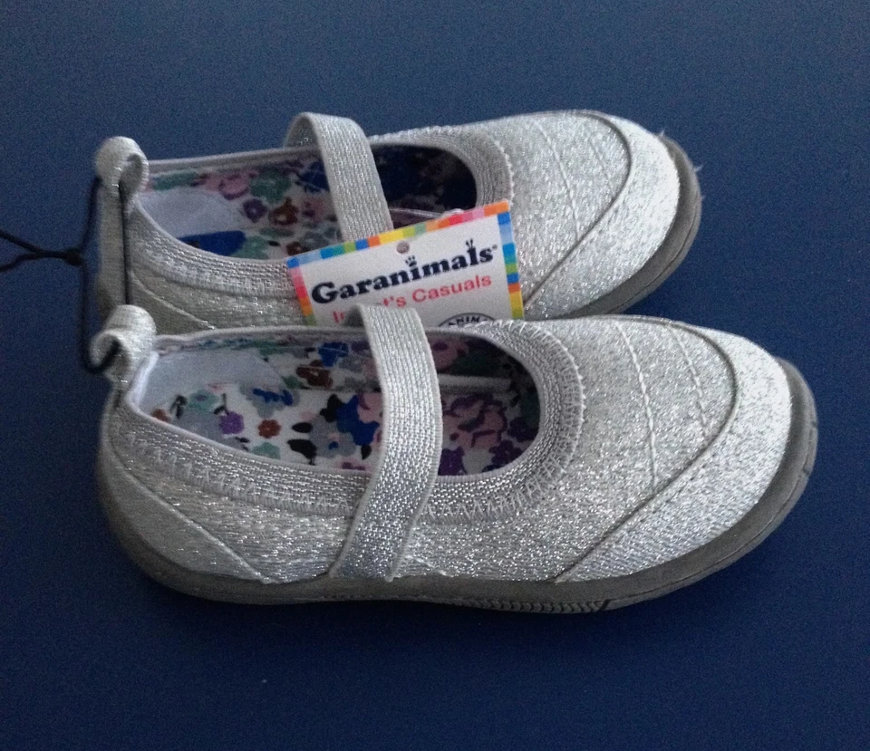 NUEVO Niño pequeño *6-9**12-18**18-24* meses GARANIMALS zapatos plateados brillantes Mary Jane Foto 2 de 4
