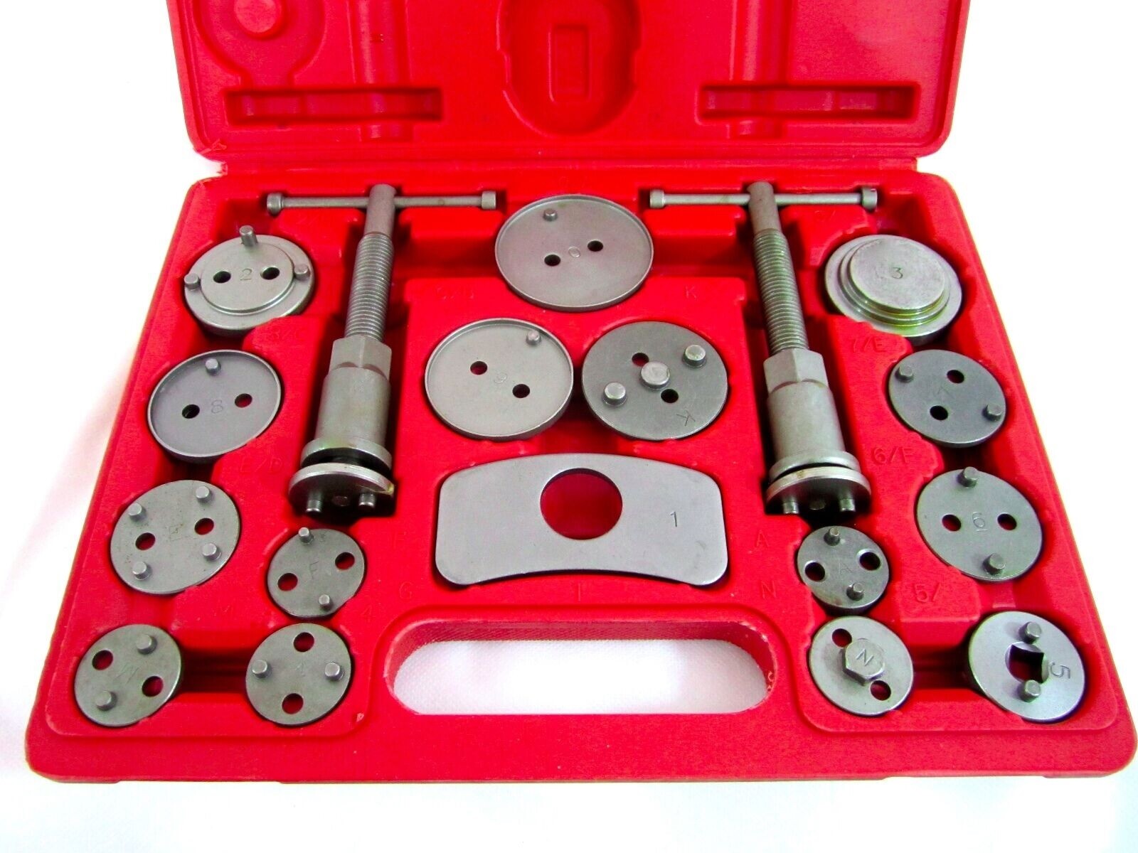 18-Piece Disc Brake Caliper Tool Set – Wind-Back Kit For Most Cars