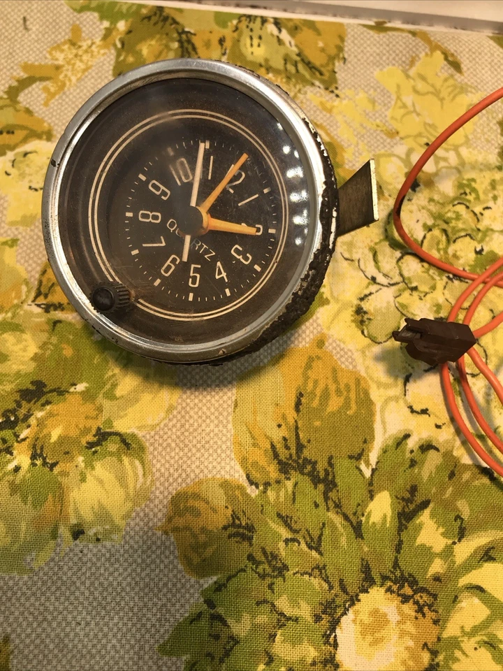 Original OEM 1976-1986 AMC Jeep CJ CJ5 CJ7 CJ8 Clock Laredo Renegade - Image 4 of 4