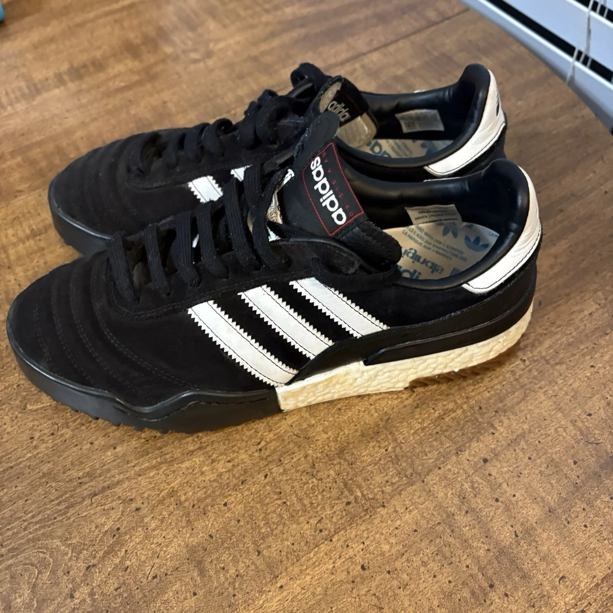 Preços baixos em adidas Alexander Wang x Originals Bball Soccer
